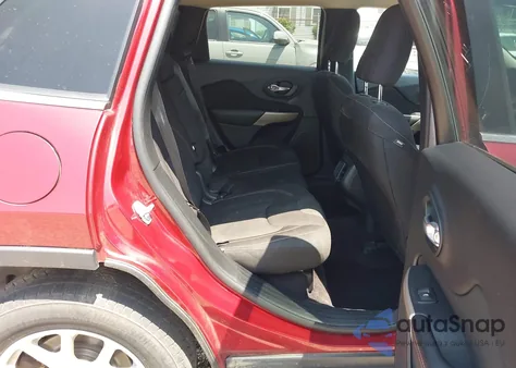 2017 Jeep Cherokee Latitude 4X4 from USA, damaged, VIN 1C4PJMCS2HW615674